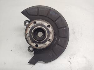 Gebruikte Fusee links-voor Seat Altea XL (5P5) 1.9 TDI Prijs € 25,00 Margeregeling aangeboden door Hans Auto Onderdelen