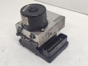 Gebruikte ABS Pomp Mercedes C Combi (S203) 1.8 C-180K 16V Prijs € 70,00 Margeregeling aangeboden door Hans Auto Onderdelen