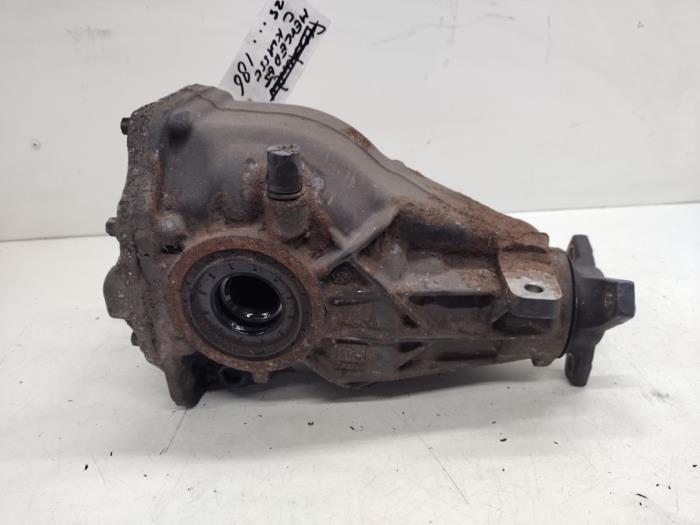Gebruikte Cardanklok achter Mercedes C Combi (S203) 1.8 C-180K 16V Prijs € 75,00 Margeregeling aangeboden door Hans Auto Onderdelen