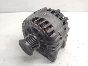 Gebruikte Alternator Opel Vivaro 2.0 CDTI Prijs € 45,00 Margeregeling aangeboden door Hans Auto Onderdelen
