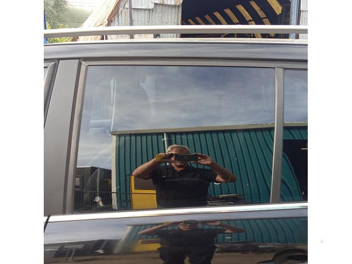 Portierruit 4Deurs links-achter van een Citroën C4 Grand Picasso (UA) 1.6 16V THP Sensodrive,GT THP 2009