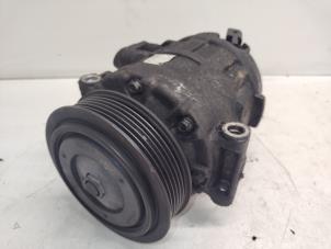 Gebruikte Pomp Airco Volkswagen Golf V (1K1) 1.6 FSI 16V Prijs € 25,00 Margeregeling aangeboden door Hans Auto Onderdelen