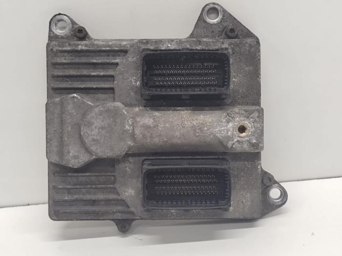Gebruikte Computer Motormanagement Opel Vectra C Caravan 2.2 DIG 16V Prijs € 95,00 Margeregeling aangeboden door Hans Auto Onderdelen