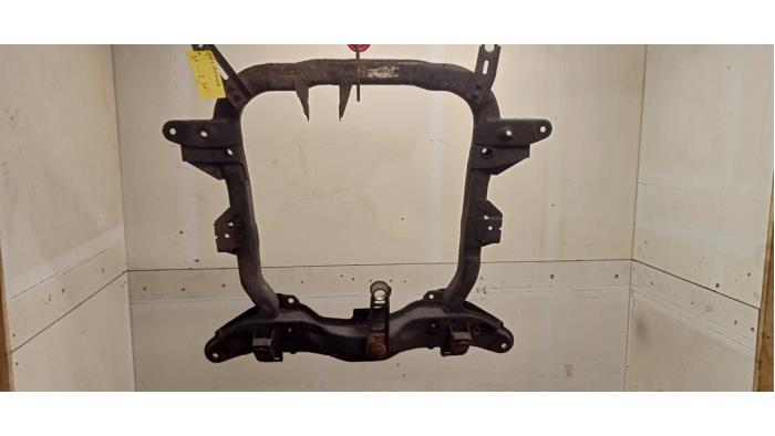 Gebruikte Subframe Opel Meriva (A) 1.4 16V Twinport Prijs € 75,00 Margeregeling aangeboden door Hans Auto Onderdelen