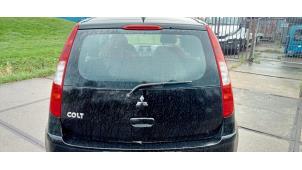 Gebruikte Achterklep Mitsubishi Colt (Z2/Z3) 1.3 16V Prijs € 75,00 Margeregeling aangeboden door Hans Auto Onderdelen