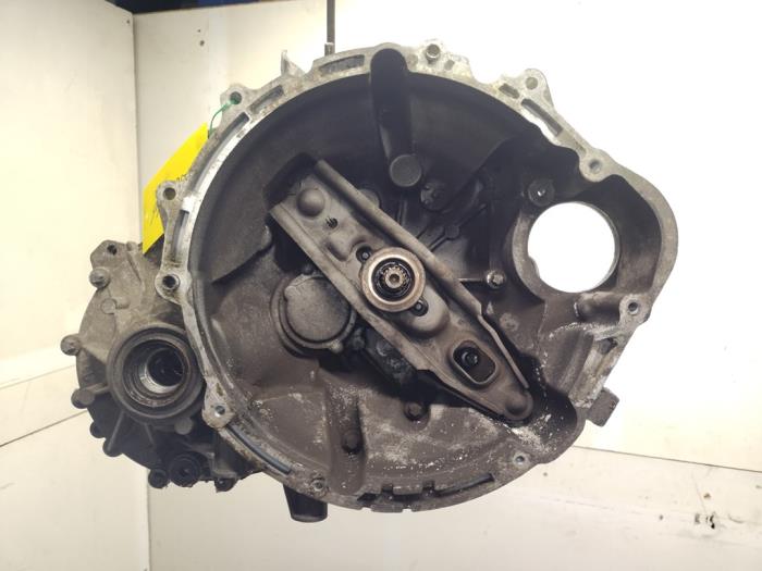 Gebruikte Versnellingsbak Mitsubishi Colt (Z2/Z3) 1.3 16V Prijs € 125,00 Margeregeling aangeboden door Hans Auto Onderdelen