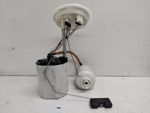 Gebruikte Tank element Pomp Audi A4 Avant (B8) 1.8 TFSI 16V Prijs € 50,00 Margeregeling aangeboden door Hans Auto Onderdelen