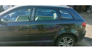 Gebruikte Deur 4Deurs links-achter Audi A3 Sportback (8PA) 1.4 TFSI 16V Prijs € 65,00 Margeregeling aangeboden door Hans Auto Onderdelen