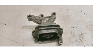 Gebruikte Motorsteun Volkswagen Polo V (6R) 1.4 TDI 12V 90 Prijs € 25,00 Margeregeling aangeboden door Hans Auto Onderdelen