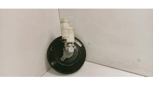 Gebruikte Rembooster Fiat 500 (312) 0.9 TwinAir 85 Prijs € 50,00 Margeregeling aangeboden door Hans Auto Onderdelen