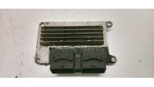 Gebruikte Computer Motormanagement Renault Kangoo (KC) 1.2 16V Prijs € 50,00 Margeregeling aangeboden door Hans Auto Onderdelen