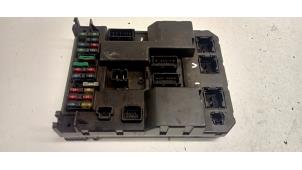 Gebruikte Zekeringkast Peugeot 307 (3A/C/D) 2.0 16V Prijs € 35,00 Margeregeling aangeboden door Hans Auto Onderdelen