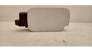 Gebruikte Tank Klep Peugeot Partner (GC/GF/GG/GJ/GK) 1.6 HDI 75 16V Prijs € 30,00 Margeregeling aangeboden door Hans Auto Onderdelen