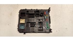 Gebruikte Zekeringkast Peugeot Partner Tepee (7A/B/C/D/E/F/G/J/P/S) 1.6 HDiF 90 16V Phase 1 Prijs € 50,00 Margeregeling aangeboden door Hans Auto Onderdelen