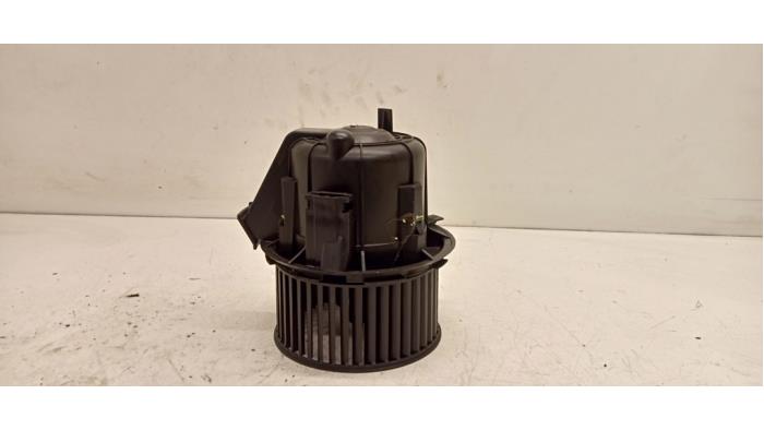Kachel Ventilatiemotor van een Citroën C3 (SC) 1.4 2012