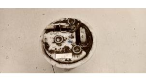 Gebruikte Brandstofpomp Elektrisch Citroen C5 III Berline (RD) 1.6 16V THP 155 Prijs € 30,00 Margeregeling aangeboden door Hans Auto Onderdelen