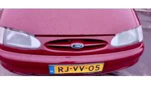 Gebruikte Grille Ford Galaxy (WGR) 2.0 CL,GLX SEFI Prijs € 20,00 Margeregeling aangeboden door Hans Auto Onderdelen
