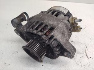 Gebruikte Dynamo Toyota Aygo (B10) 1.0 12V VVT-i Prijs € 35,00 Margeregeling aangeboden door Hans Auto Onderdelen