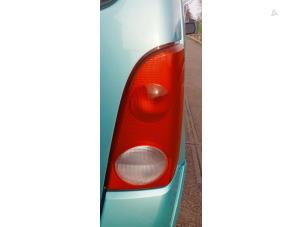 Gebruikte Achterlicht rechts Opel Agila (A) 1.0 12V Twin Port Prijs € 20,00 Margeregeling aangeboden door Hans Auto Onderdelen