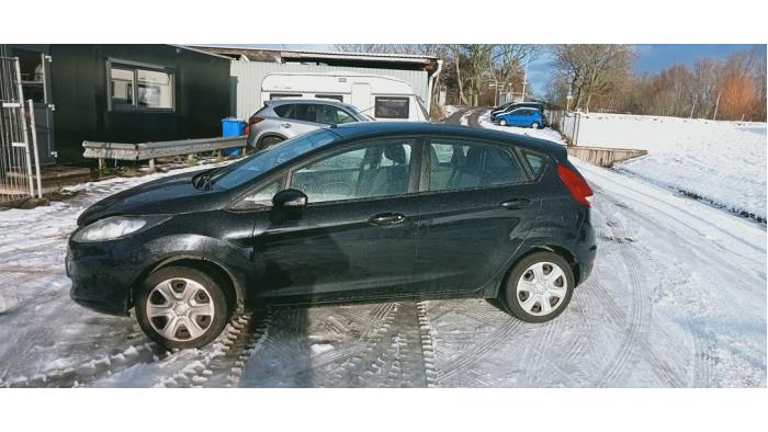 Motor van een Ford Fiesta 6 (JA8) 1.25 16V 2009