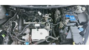 Gebruikte Versnellingsbak Ford Fiesta 6 (JA8) 1.0 EcoBoost 12V 100 Prijs € 200,00 Margeregeling aangeboden door Hans Auto Onderdelen