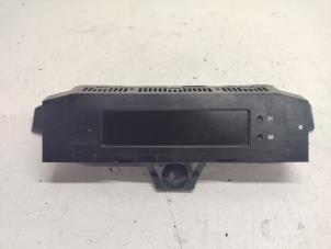 Gebruikte Display Interieur Renault Twingo (C06) 1.2 Prijs € 20,00 Margeregeling aangeboden door Hans Auto Onderdelen