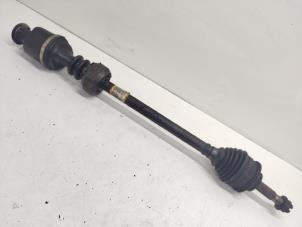 Gebruikte Homokineetas rechts-voor Renault Twingo (C06) 1.2 Prijs € 25,00 Margeregeling aangeboden door Hans Auto Onderdelen