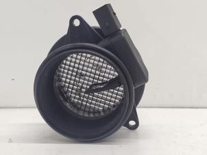 Gebruikte Luchthoeveelheidsmeter Mercedes C Combi (S203) 1.8 C-180K 16V Prijs € 35,00 Margeregeling aangeboden door Hans Auto Onderdelen