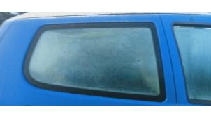 Gebruikte Extra Ruit 2Deurs rechts-achter Volkswagen Polo III (6N2) 1.4 Prijs € 25,00 Margeregeling aangeboden door Hans Auto Onderdelen