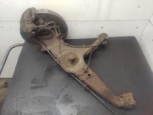 Gebruikte Draagarm links-achter Volkswagen Transporter T5 1.9 TDi Prijs € 75,00 Margeregeling aangeboden door Hans Auto Onderdelen