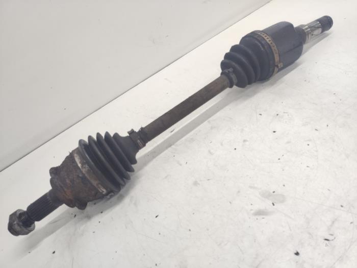 Gebruikte Aandrijfas links-voor BMW Mini (R50/53) 1.6 16V Cooper Prijs € 25,00 Margeregeling aangeboden door Hans Auto Onderdelen