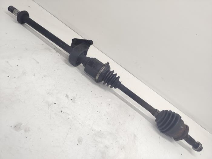 Gebruikte Aandrijfas rechts-voor BMW Mini (R50/53) 1.6 16V Cooper Prijs € 25,00 Margeregeling aangeboden door Hans Auto Onderdelen