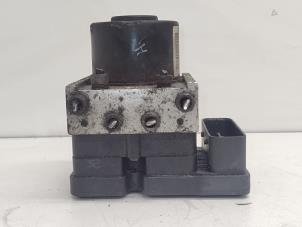 Gebruikte ABS Pomp Citroen C3 (SC) 1.1 Prijs € 70,00 Margeregeling aangeboden door Hans Auto Onderdelen