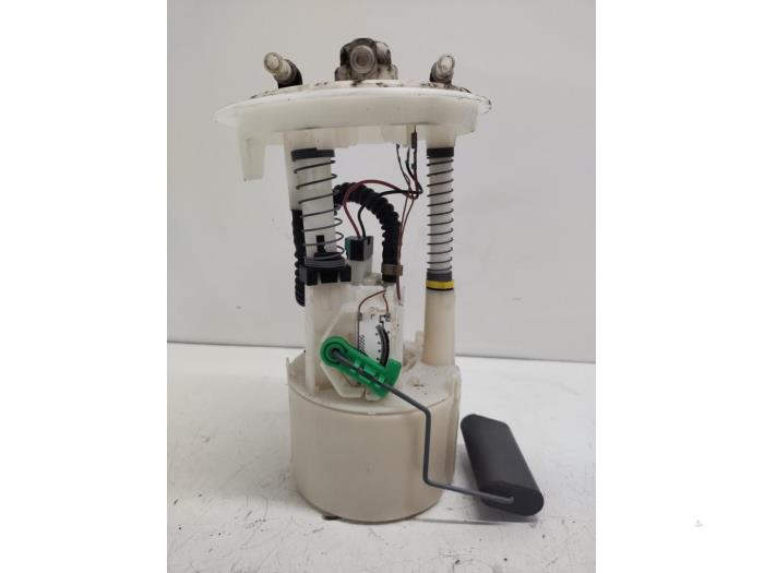 Gebruikte Tank element Pomp Smart City-Coupé 0.6 Turbo i.c. Smart&Pulse Prijs € 30,00 Margeregeling aangeboden door Hans Auto Onderdelen