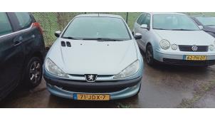 Gebruikte Subframe Peugeot 206 CC (2D) 1.6 16V Prijs € 50,00 Margeregeling aangeboden door Hans Auto Onderdelen