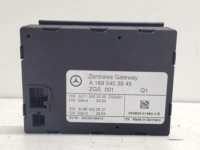 Gebruikte Gateway module Mercedes B (W245) 2.0 B-200 16V Prijs € 25,00 Margeregeling aangeboden door Hans Auto Onderdelen