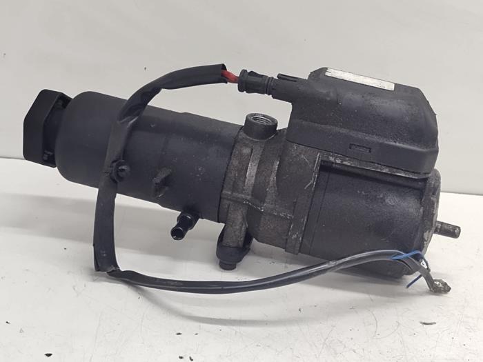 Gebruikte Pomp Servo Mercedes A (W168) 1.4 A-140 Prijs € 55,00 Margeregeling aangeboden door Hans Auto Onderdelen
