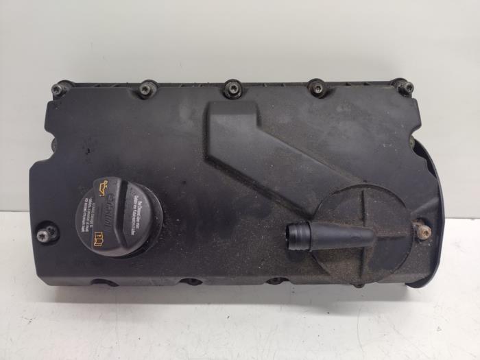 Gebruikte Kleppendeksel Volkswagen Caddy III (2KA,2KH,2CA,2CH) 2.0 SDI Prijs € 25,00 Margeregeling aangeboden door Hans Auto Onderdelen