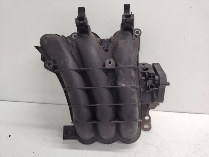Gebruikte Inlaatspruitstuk Mitsubishi Colt (Z2/Z3) 1.1 12V Prijs € 35,00 Margeregeling aangeboden door Hans Auto Onderdelen
