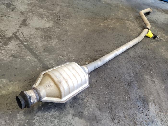 Gebruikte Katalysator Peugeot 206 (2A/C/H/J/S) 1.4 XR,XS,XT,Gentry Prijs € 50,00 Margeregeling aangeboden door Hans Auto Onderdelen