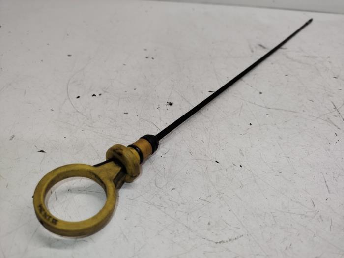 Gebruikte Peilstok Olie Opel Astra J (PC6/PD6/PE6/PF6) 1.4 16V ecoFLEX Prijs € 10,00 Margeregeling aangeboden door Hans Auto Onderdelen