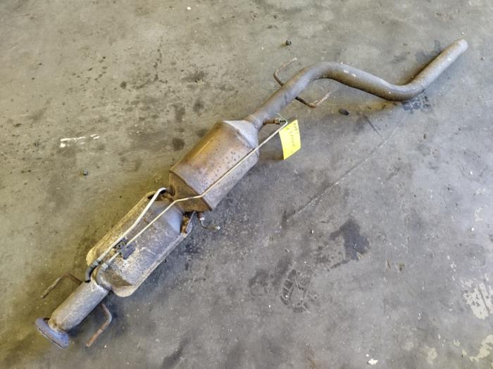 Gebruikte Roetfilter Opel Zafira (M75) 1.9 CDTI Prijs € 150,00 Margeregeling aangeboden door Hans Auto Onderdelen