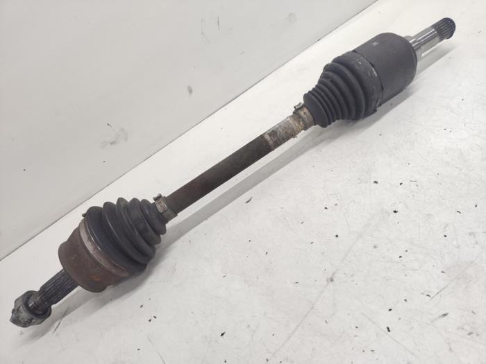 Gebruikte Aandrijfas links-voor Fiat 500 (312) 0.9 TwinAir 80 Prijs € 30,00 Margeregeling aangeboden door Hans Auto Onderdelen