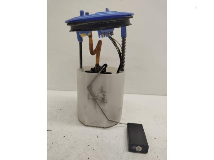 Gebruikte Tank element Pomp Volkswagen Scirocco (137/13AD) 1.4 TSI 160 16V Prijs € 15,00 Margeregeling aangeboden door Hans Auto Onderdelen