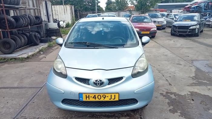 Gebruikte Rembol Toyota Aygo (B10) 1.0 12V VVT-i Prijs € 40,00 Margeregeling aangeboden door Hans Auto Onderdelen