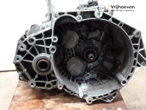 Gebruikte Versnellingsbak Opel Zafira Tourer (P12) 2.0 CDTI 16V 130 Ecotec Prijs € 250,00 Margeregeling aangeboden door Autodemontage Vrijhoeven B.V.