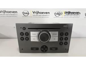 Gebruikte Radio CD Speler Opel Vectra C GTS 2.2 16V DGI Prijs € 50,00 Margeregeling aangeboden door Autodemontage Vrijhoeven B.V.