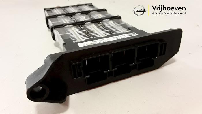 Kachel Verwarmingselement van een Opel Corsa D 1.2 16V 2013
