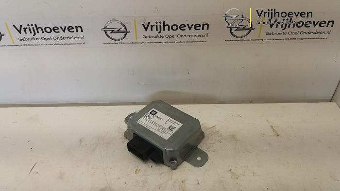 Gebruikte Computer Diversen Opel Corsa E 1.0 SIDI Turbo 12V Prijs € 25,00 Margeregeling aangeboden door Autodemontage Vrijhoeven B.V.