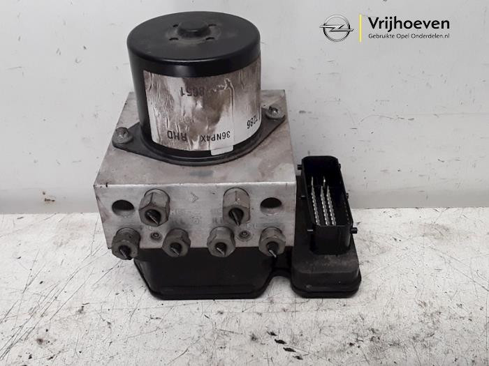 Gebruikte ABS Pomp Opel Insignia 2.0 CDTI 16V 130 Ecotec Prijs € 40,00 Margeregeling aangeboden door Autodemontage Vrijhoeven B.V.